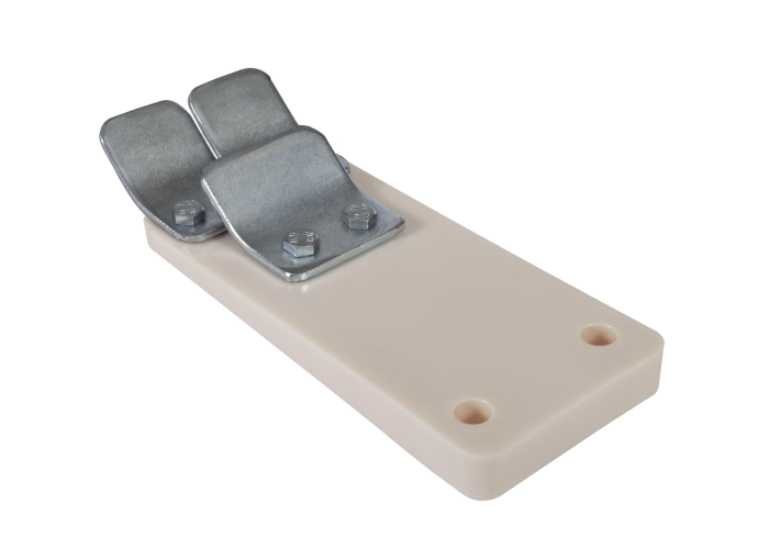 Łapy plastikowe 100L B